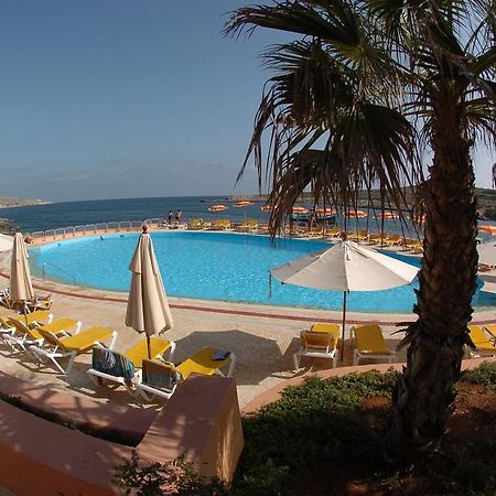 Comino Hotel Экстерьер фото