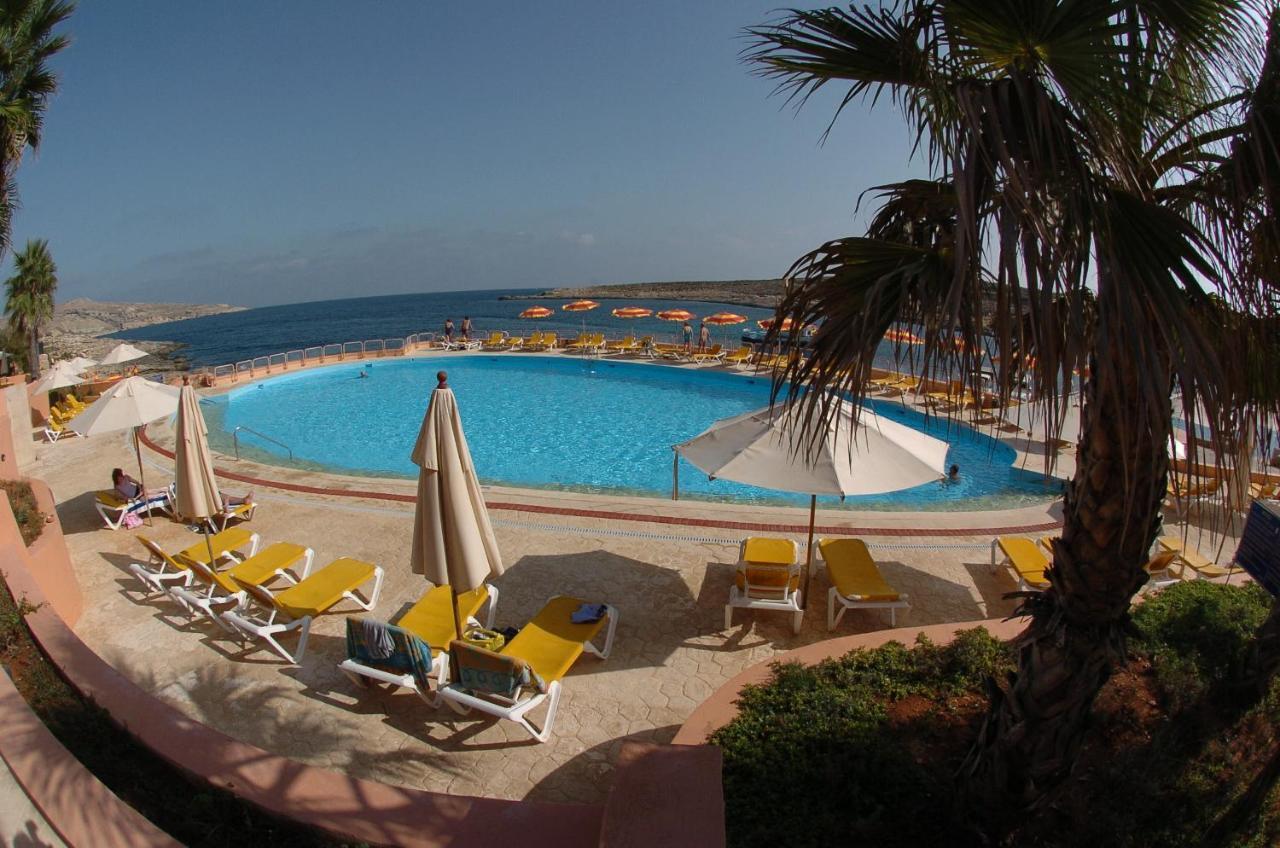 Comino Hotel Экстерьер фото